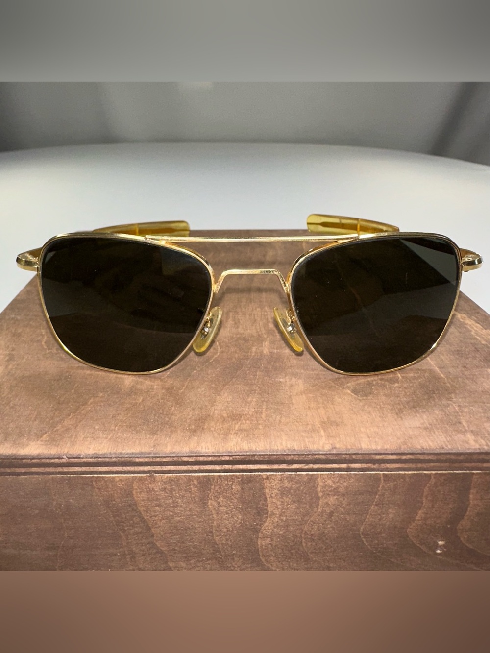 Vtg Randolph Engineering Aviator Sunglasses Gold Tone Bayonet Temple USA 5 1/2